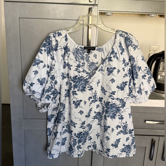 Banana Republic Tops - Banana Republic Blue and White Floral Blouse